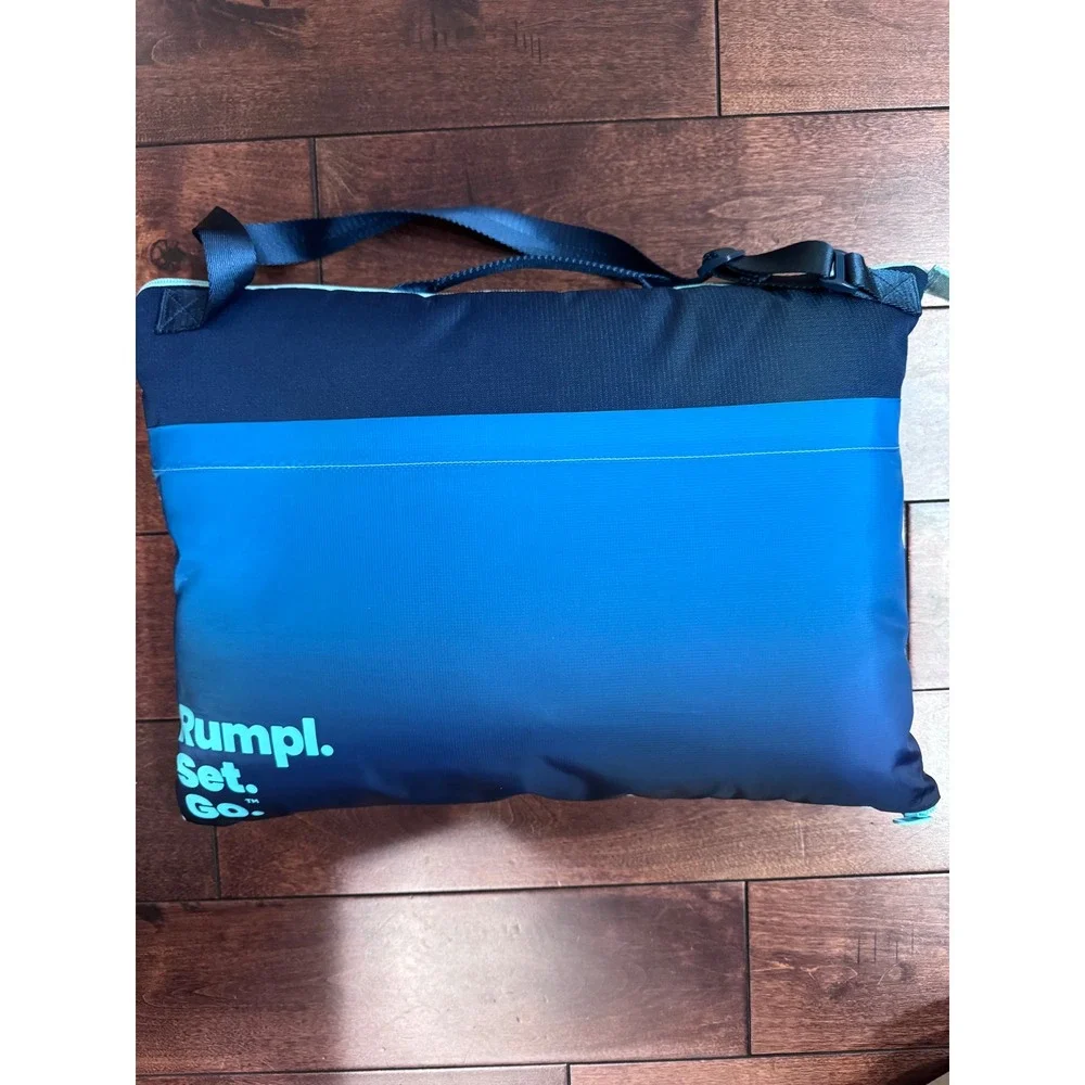 RUMPL Stash‎ Mat 52 x 75 Ocean Fade NWT MSRP $95